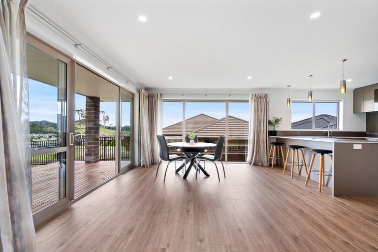 Photo of property in 3 Rotokauri Rise, Te Kamo, Whangarei, 0112