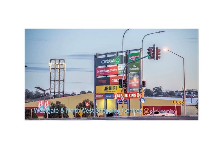 Photo of property in 24 Mili Way, Ranui, Auckland, 0612