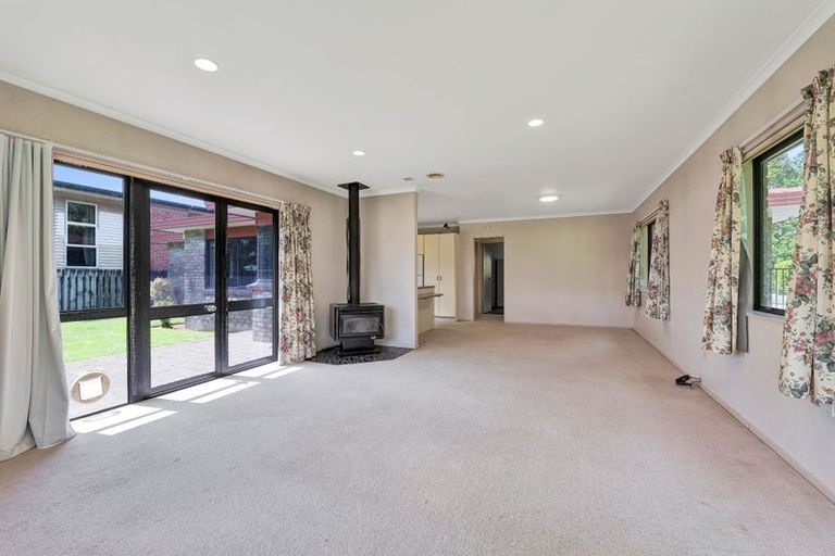 Photo of property in 17a Regan Street, Stratford, 4332