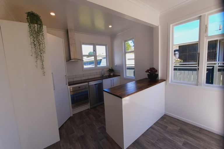 Photo of property in 3 Bridger Place, Eltham, 4322