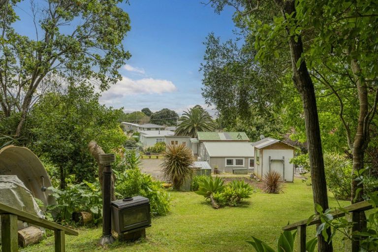 Photo of property in 13 Firth View Road, Te Puru, Thames, 3575