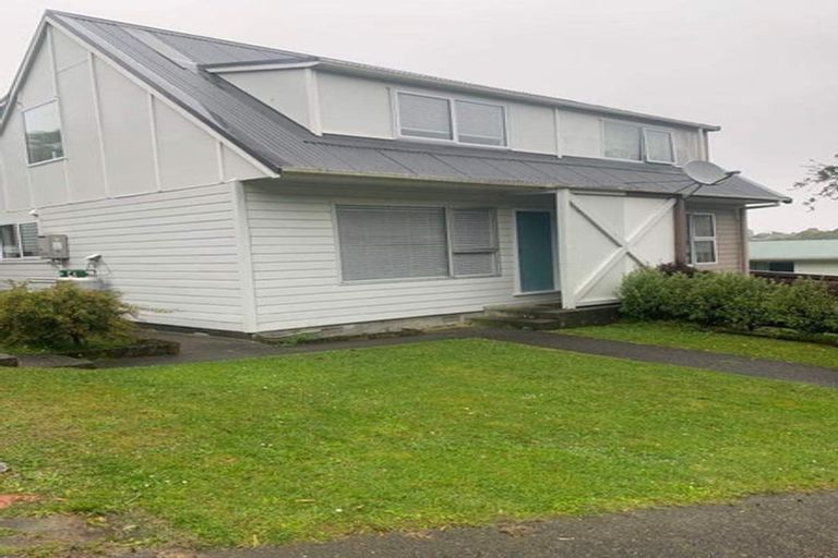 Photo of property in 60a Viewmont Drive, Harbour View, Lower Hutt, 5010
