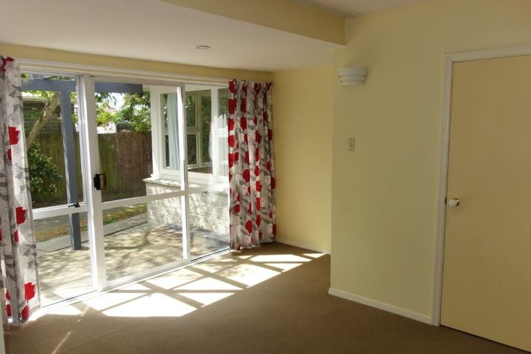 Photo of property in 16 Belmont Street, Avondale, Christchurch, 8061