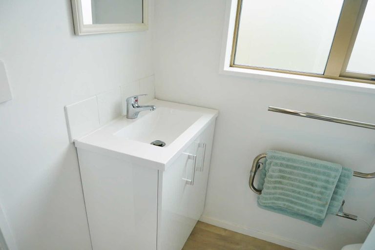 Photo of property in 80 Brockworth Place, Riccarton, Christchurch, 8011