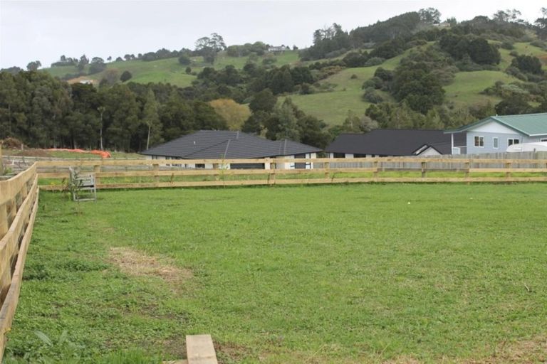 Photo of property in 4 Hebe Lane, Maungaturoto, 0520