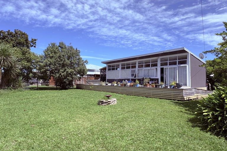 Photo of property in 1 Grey Street, Wairoa, 4108