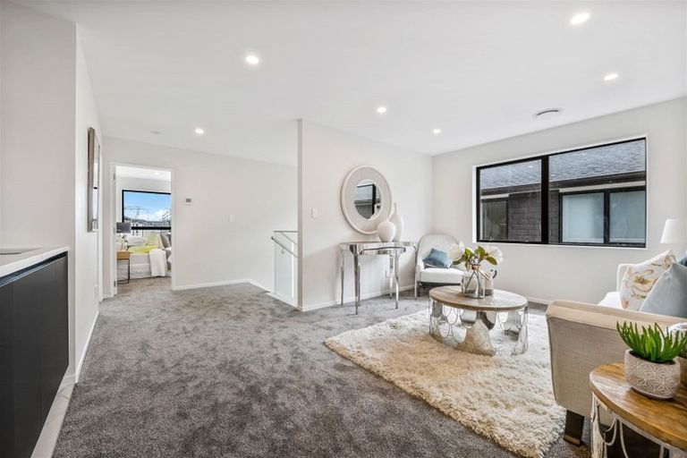 Photo of property in 13 Downpatrick Drive, Flat Bush, Auckland, 2019