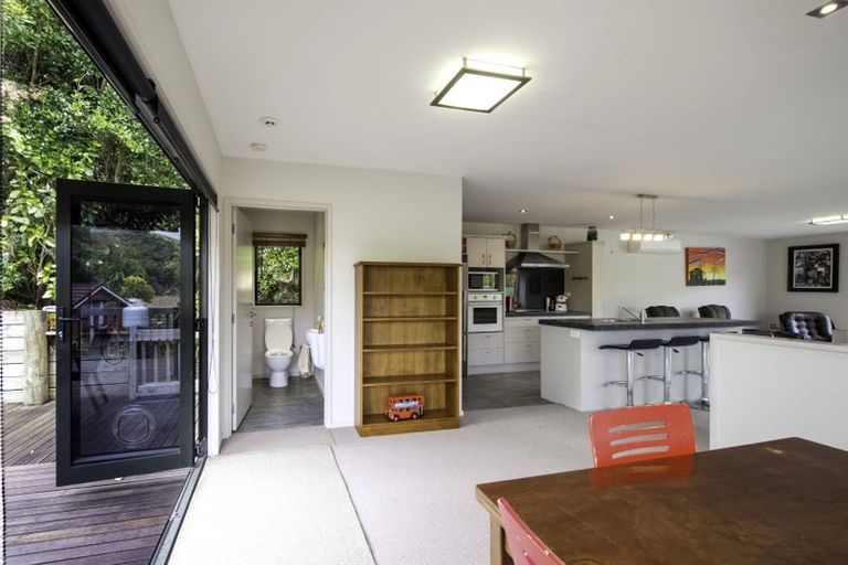 Photo of property in 6a Kokako Place, Taradale, Napier, 4112