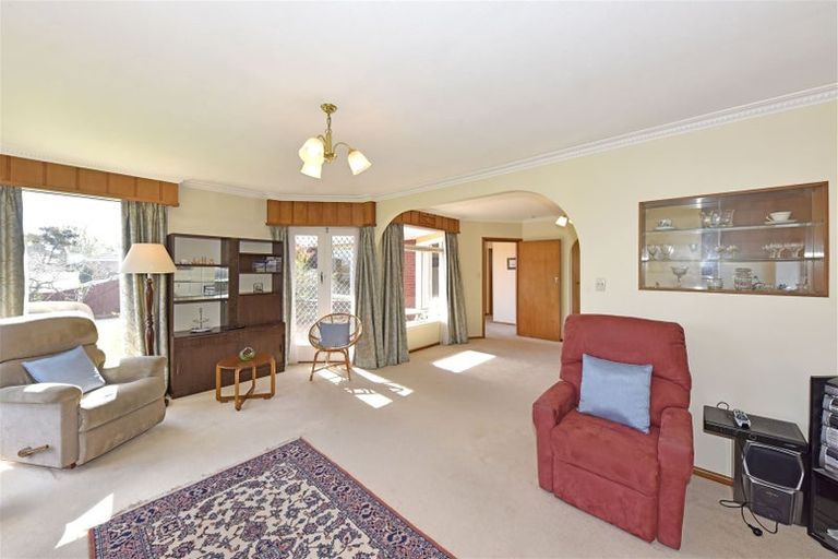 Photo of property in 25 Erin Crescent, Mairehau, Christchurch, 8013