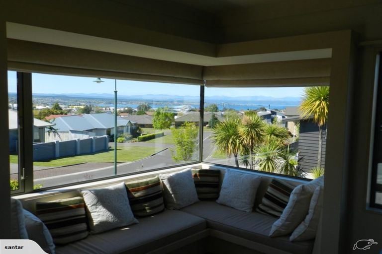 Photo of property in 6 Ventoux Way, Nukuhau, Taupo, 3330