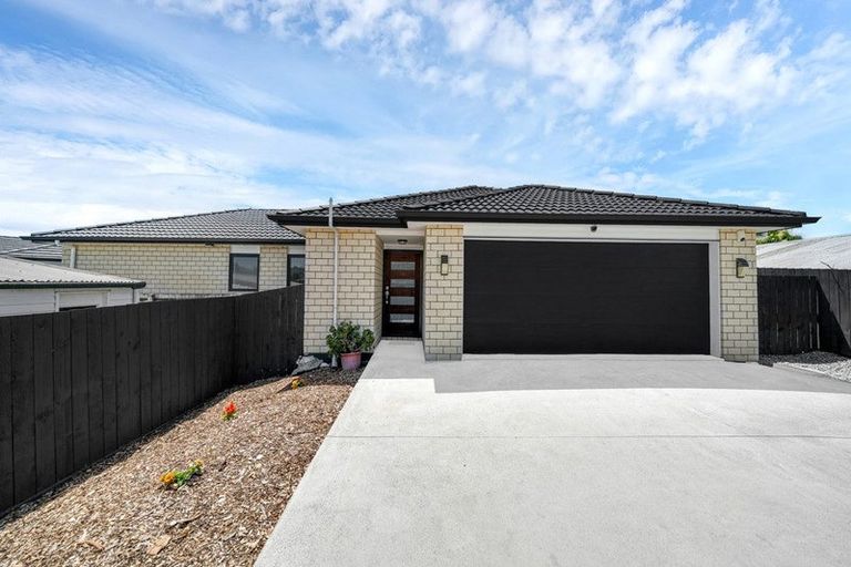 Photo of property in 36a Greenhaven Avenue, Opaheke, Papakura, 2113