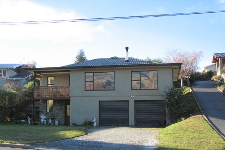 Photo of property in 183 Plantation Road, Wanaka, 9305