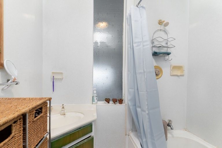 Photo of property in 42 Albert Street, Masterton, 5810