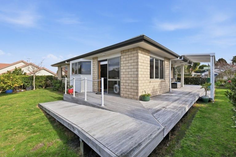 Photo of property in 16 Ranfurly Terrace, Pyes Pa, Tauranga, 3112