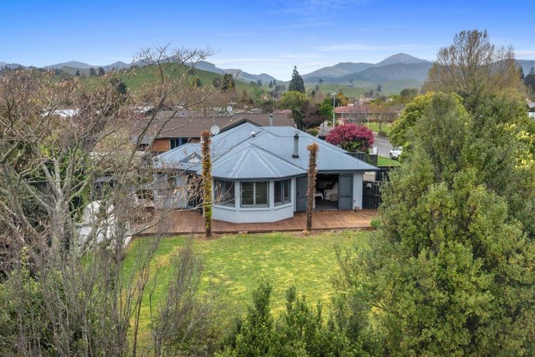 Photo of property in 12 Whiting Drive, Wakefield, 7025