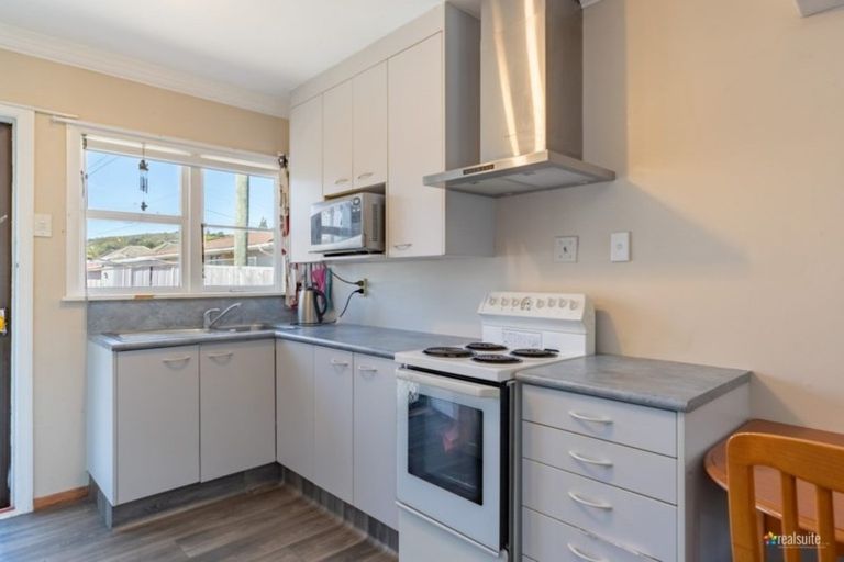 Photo of property in 5 Lane Street, Wallaceville, Upper Hutt, 5018