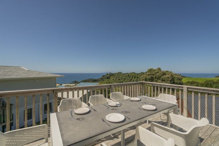 Photo of property in 441 Onemana Drive, Onemana, Whangamata, 3691
