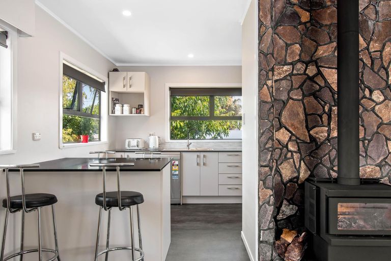 Photo of property in 54 Roretana Drive, Athenree, Katikati, 3177