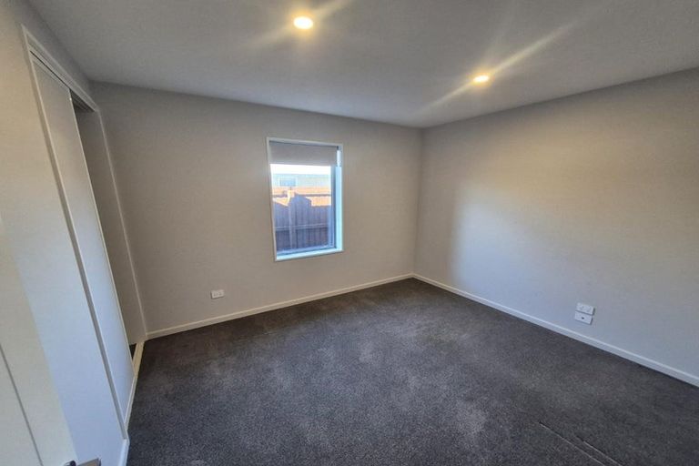 Photo of property in 10 Davaar Crescent, Broomfield, Christchurch, 8042