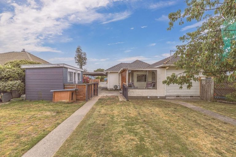 Photo of property in 33 Aurora Street, Hei Hei, Christchurch, 8042