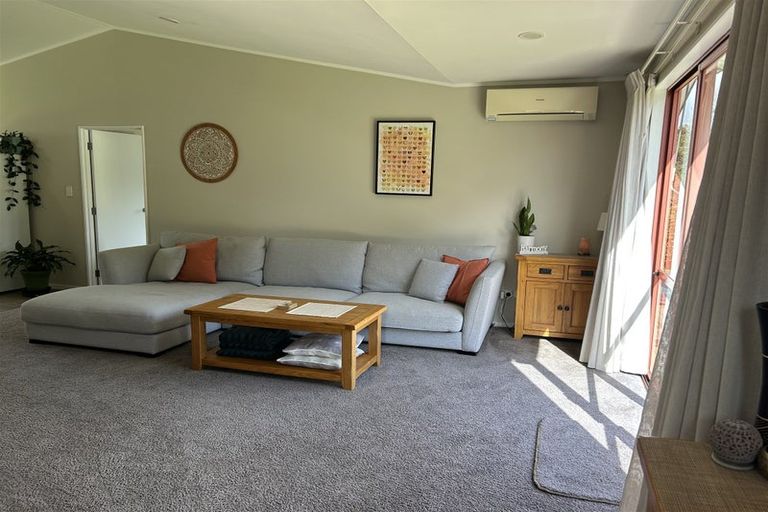 Photo of property in 2 Estaugh Close, Kauri, Kamo, 0185