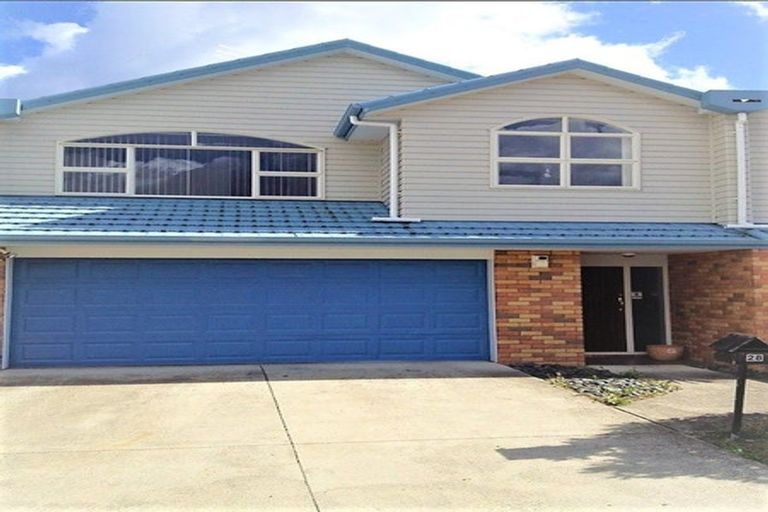 Photo of property in 28 Lime Crescent, Papakura, 2110
