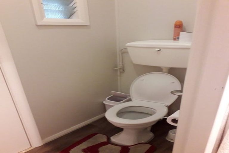 Photo of property in 43 Willis Road, Papakura, 2110