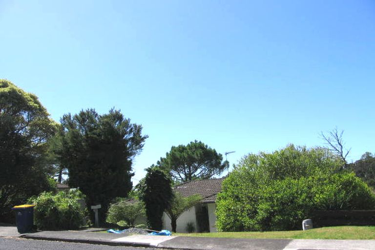 Photo of property in 113 Canongate Street, Birkdale, Auckland, 0626