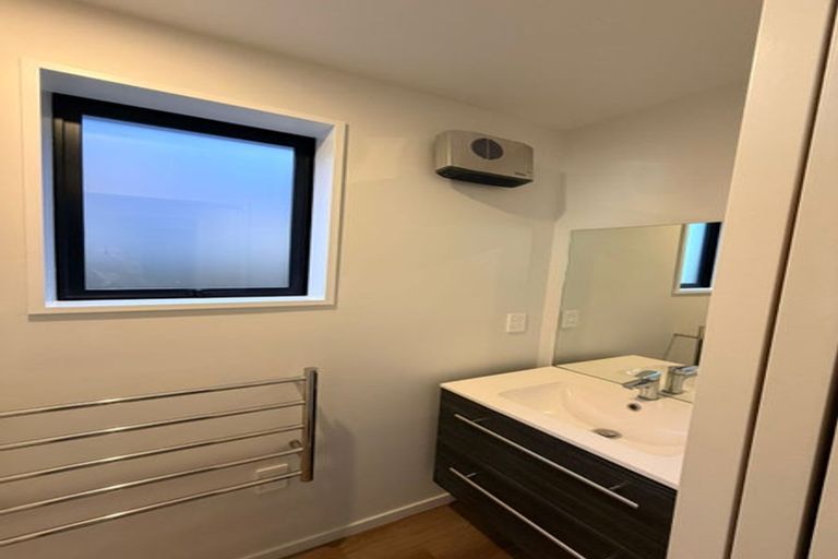 Photo of property in 556a Gloucester Street, Linwood, Christchurch, 8011