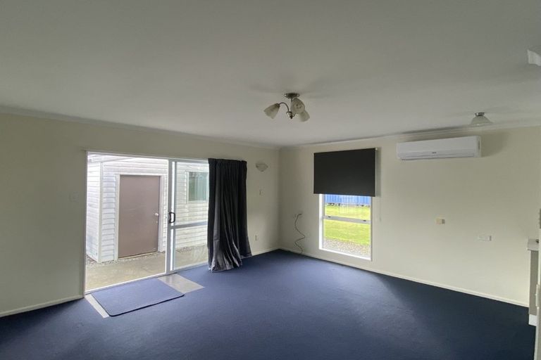 Photo of property in 25a Moana View Road, Waikawa, Picton, 7220