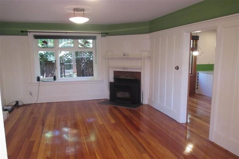 Photo of property in 38 Martin Avenue, Beckenham, Christchurch, 8023