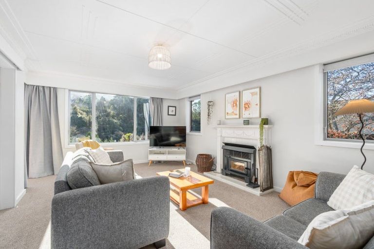 Photo of property in 43 Pioneer Crescent, Helensburgh, Dunedin, 9010