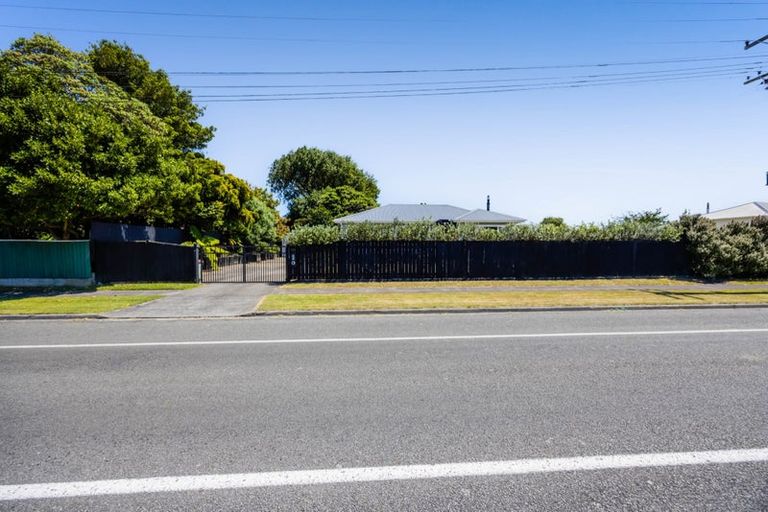 Photo of property in 110 Manawapou Road, Hawera, 4610