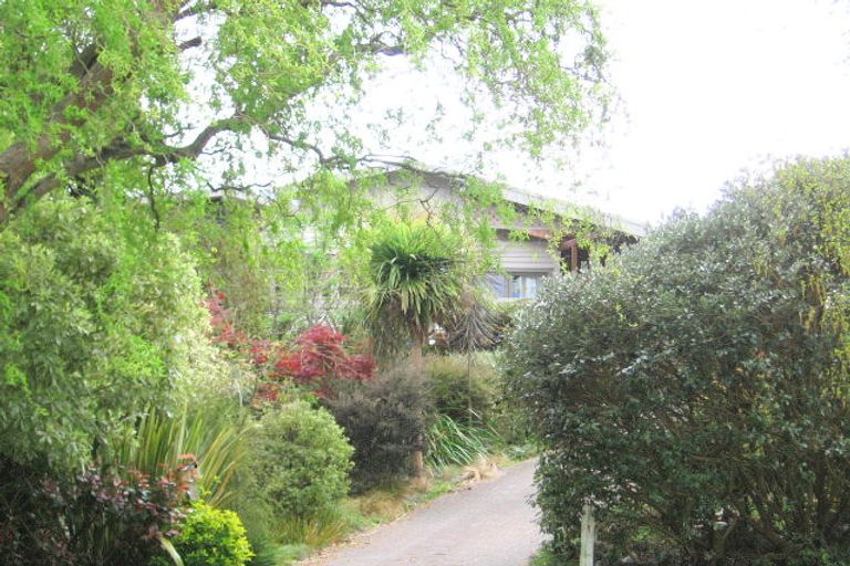 Photo of property in 92 Taharepa Road, Hilltop, Taupo, 3330