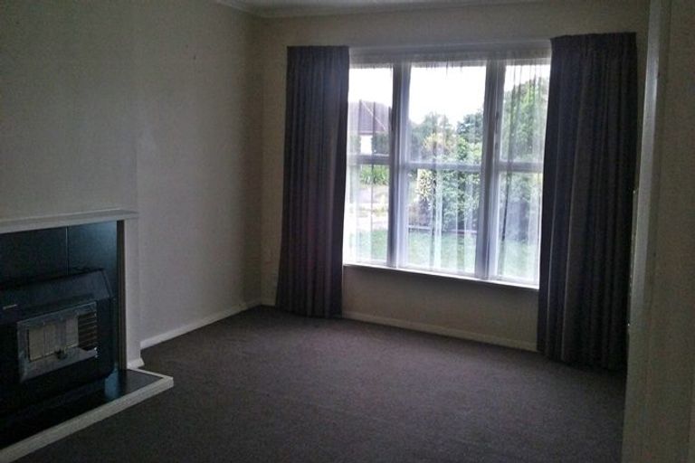 Photo of property in 26-27 Esk Street, Roslyn, Palmerston North, 4414