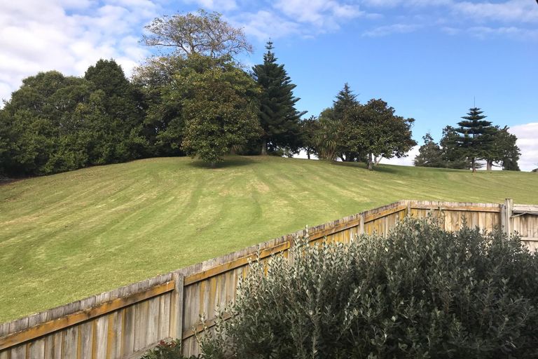 Photo of property in 12 Homestead Place, Welcome Bay, Tauranga, 3112