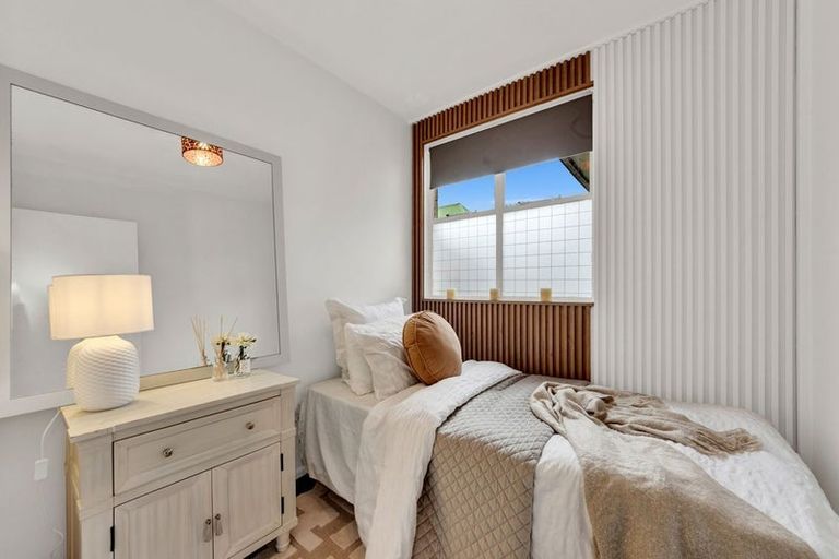 Photo of property in 2/65 Champion Street, Edgeware, Christchurch, 8013