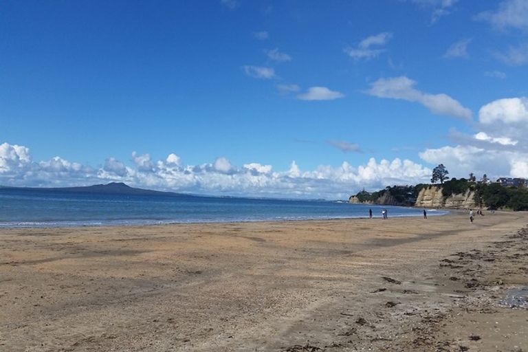 Photo of property in Norfolk Apartments, 206/19 Bute Road, Browns Bay, Auckland, 0630