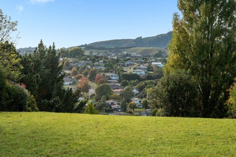 Photo of property in 24 Philomel Crest, Welcome Bay, Tauranga, 3112