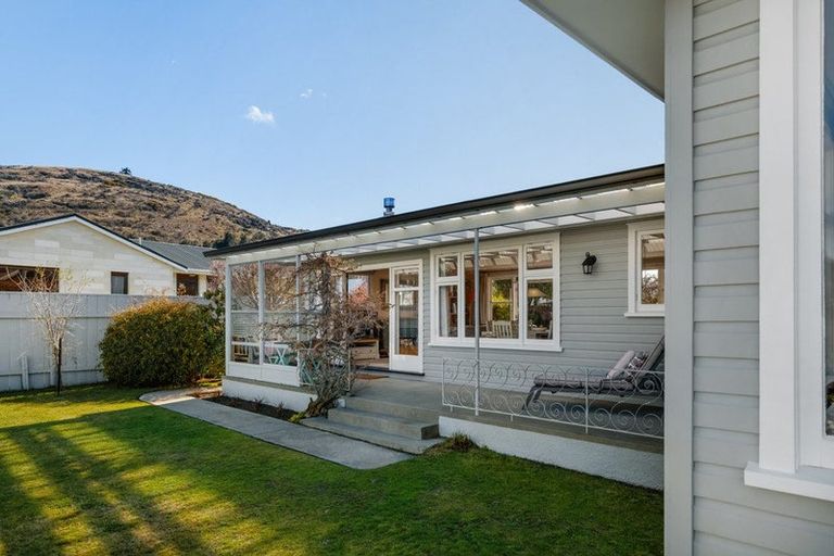 Photo of property in 31 Mcbride Street, Frankton, Queenstown, 9300