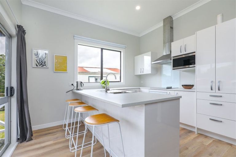 Photo of property in 142 Hakanoa Street, Huntly, 3700