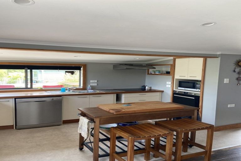 Photo of property in 9 Mountain View Road, Hikurangi, 0114
