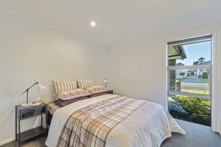 Photo of property in 1 Howe Place, Upper Vogeltown, New Plymouth, 4310