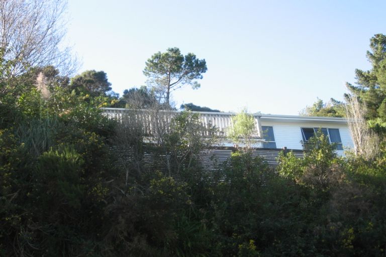 Photo of property in 8 Kingsley Street, Stokes Valley, Lower Hutt, 5019