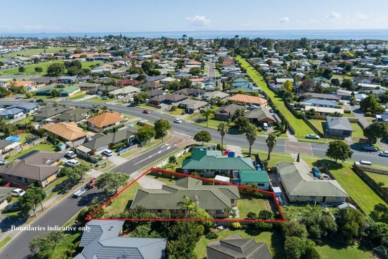 Photo of property in 5 Arabian Drive, Papamoa Beach, Papamoa, 3118