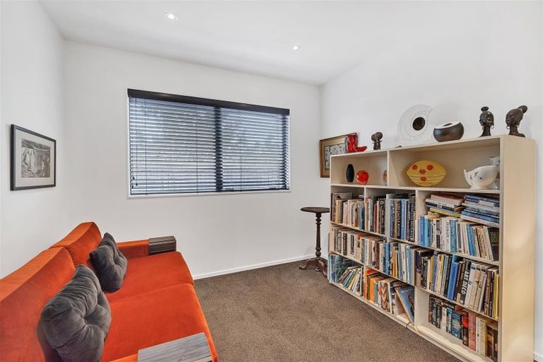 Photo of property in 9 Shona Lane, West Melton, 7618