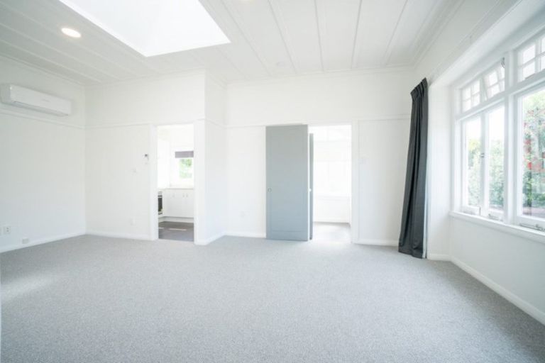 Photo of property in 17 Titoki Street, Palmerston North, 4414