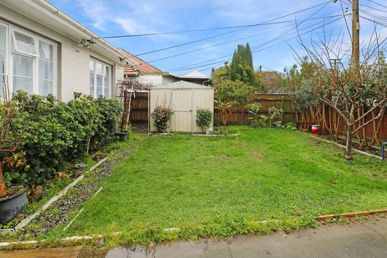 Photo of property in 28 Hall Crescent, Epuni, Lower Hutt, 5011