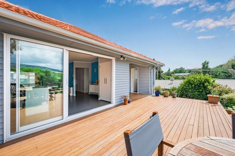 Photo of property in 106 Renown Road, Raumati South, Paraparaumu, 5032