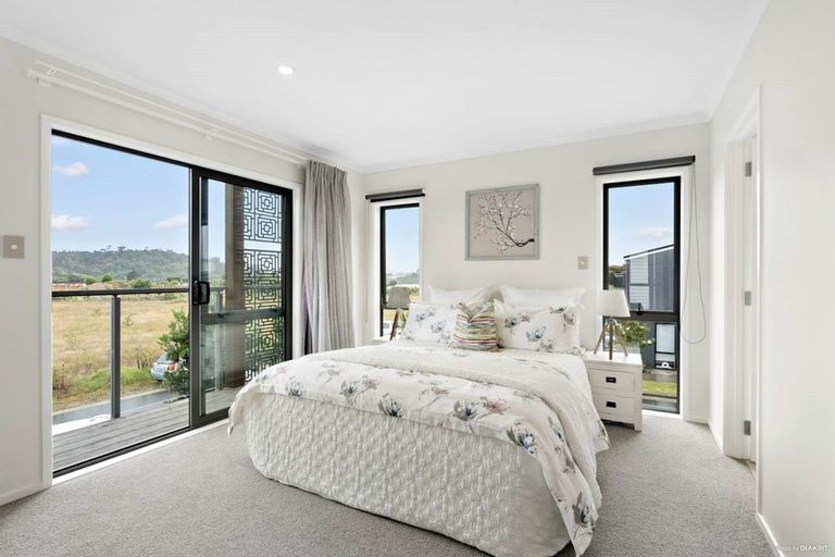 Photo of property in 32 Chaffinch Road, Hobsonville, Auckland, 0616